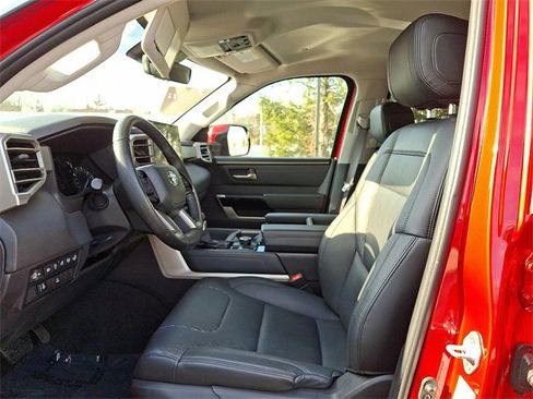 Used 2023 Toyota Tundra Limited image 14