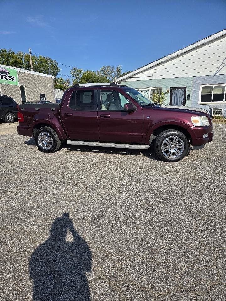 Used 2007 Ford Explorer Sport Trac Limited AWD/4WD image 3