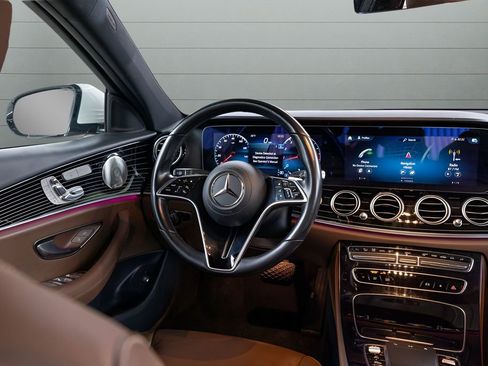 Used 2022 Mercedes-Benz E 350 4MATIC Sedan image 30
