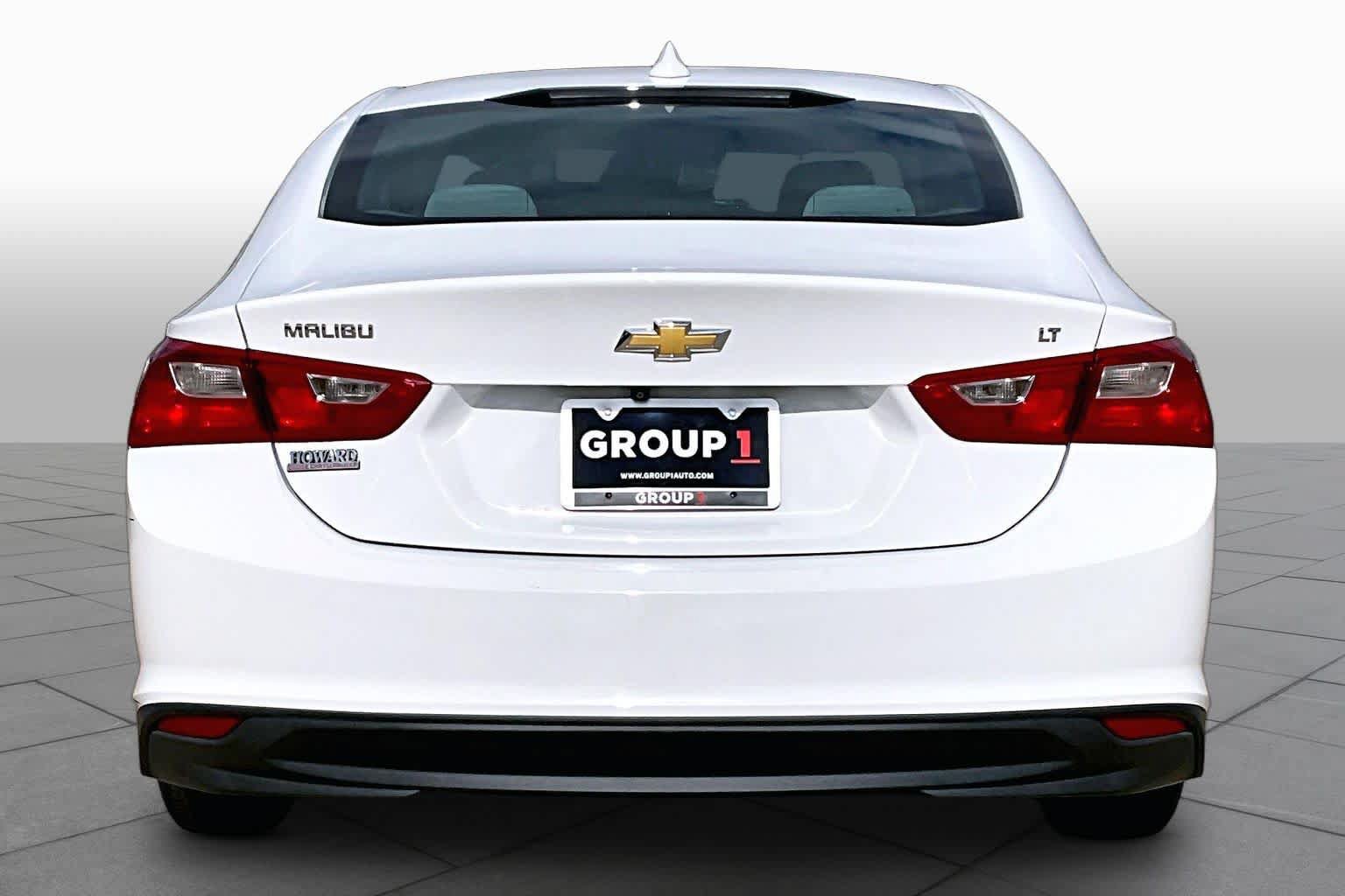 Used 2023 Chevrolet Malibu LT FWD image 3