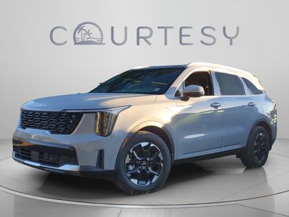 New 2026 Kia Sorento S w/ S Panoramic Sunroof Package