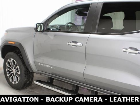 New 2026 GMC Canyon Denali image 28