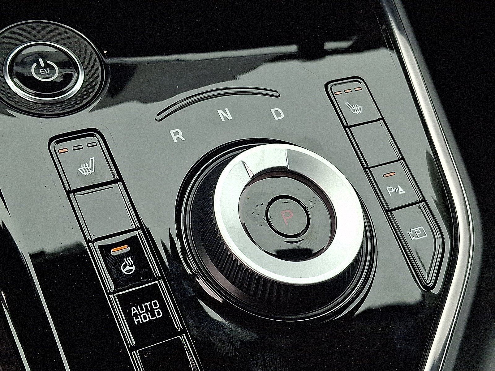 New 2026 Kia Niro Wind w/ Wind Preserve Package FWD image 9