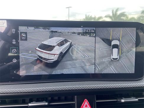 New 2025 Kia EV6 Wind image 21