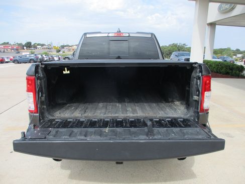 Used 2020 RAM 1500 Lone Star RWD image 7