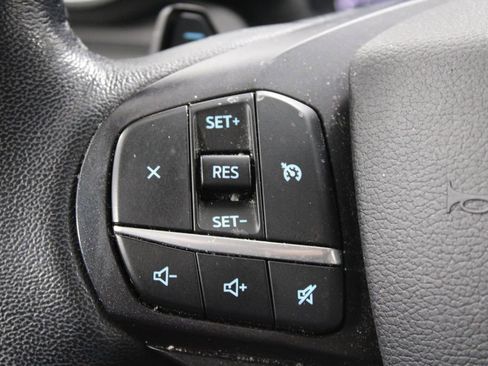 Used 2020 Ford Explorer XLT w/ Equipment Group 202A image 23