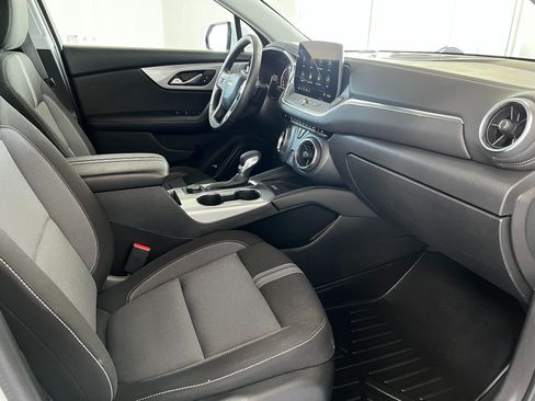 Used 2024 Chevrolet Blazer LT w/ Convenience Package FWD image 29