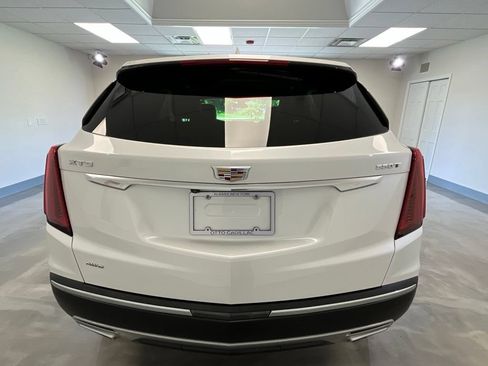 Certified 2023 Cadillac XT5 Premium Luxury AWD/4WD image 9