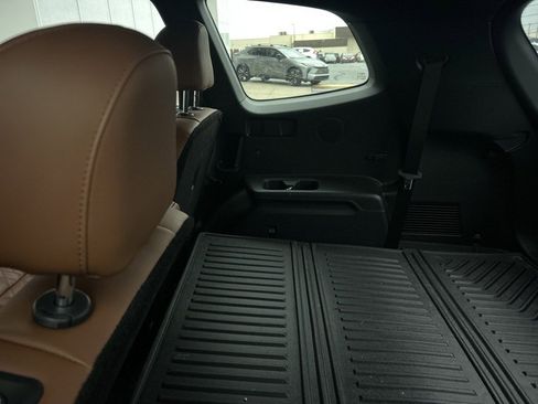 Used 2025 Kia Telluride SX Prestige X-Line image 10