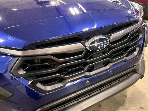 Used 2024 Subaru Crosstrek 2.5i Limited AWD/4WD image 30