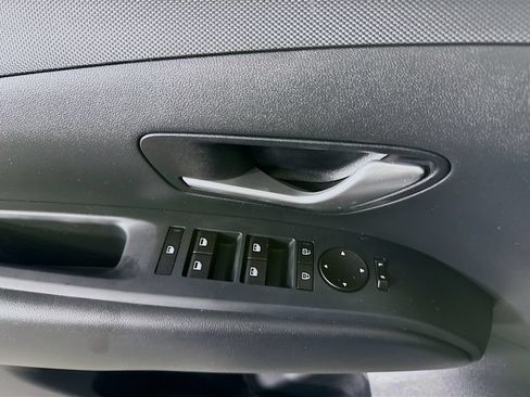 Certified 2025 Hyundai Tucson SEL FWD image 23