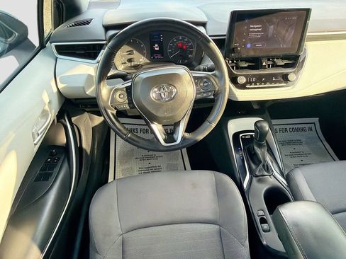 Used 2024 Toyota Corolla SE w/ SE Premium Package FWD image 15