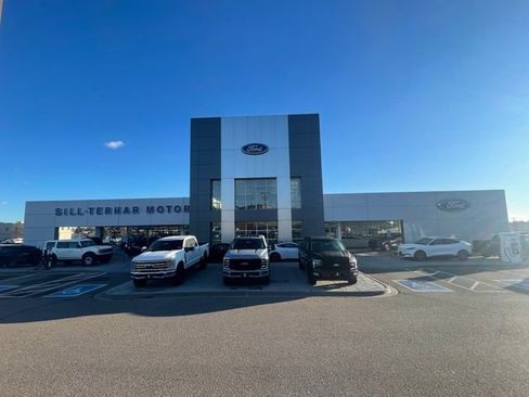 Used 2023 Ford F150 Lightning XLT image 10