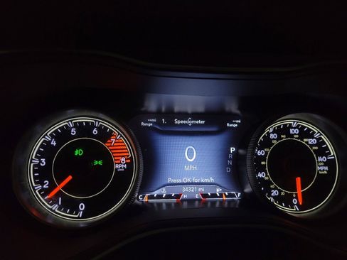 Used 2021 Jeep Cherokee Latitude Lux w/ Comfort/Convenience Group image 23