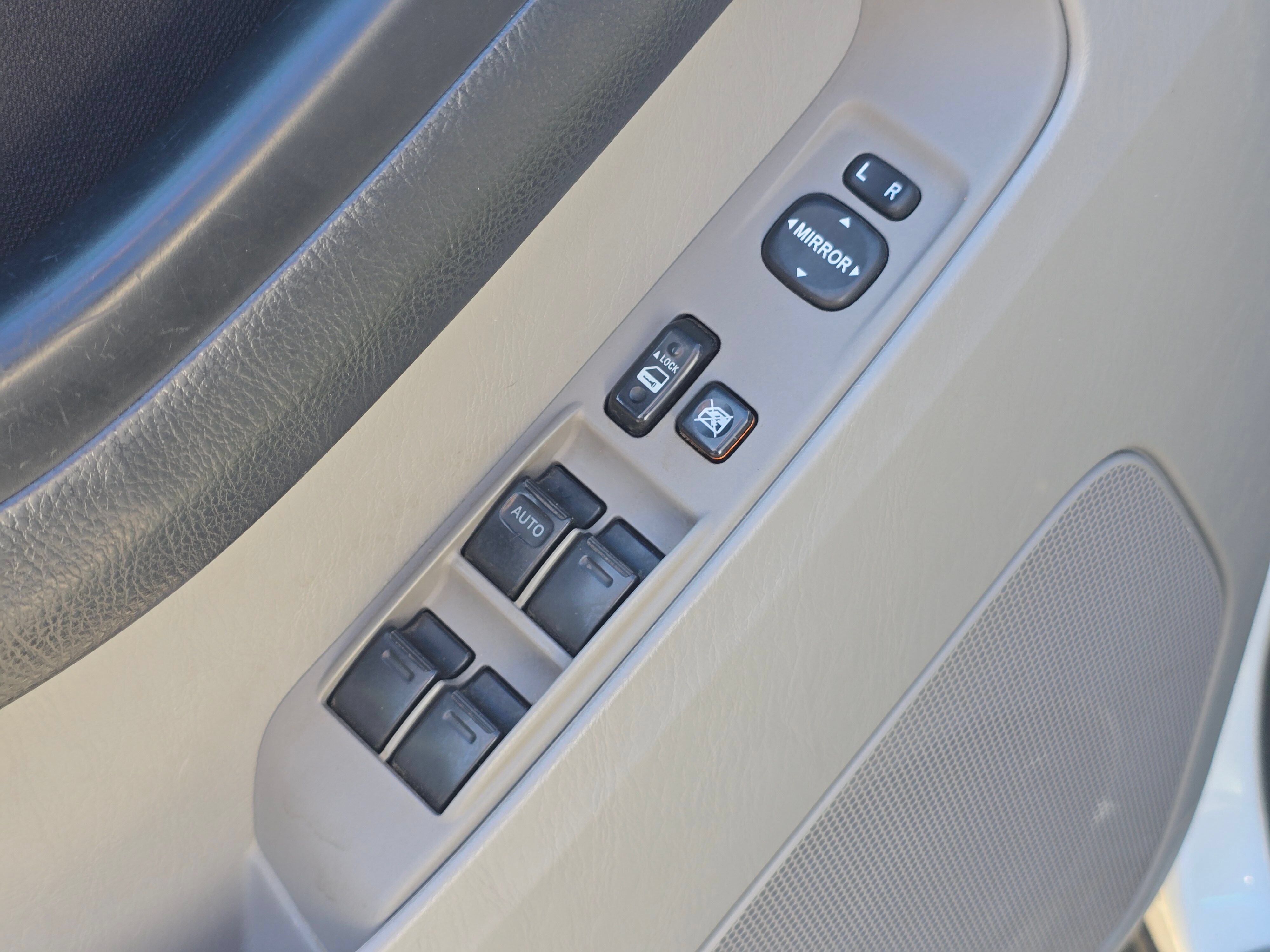 Used 2007 Toyota 4Runner Sport AWD/4WD image 23