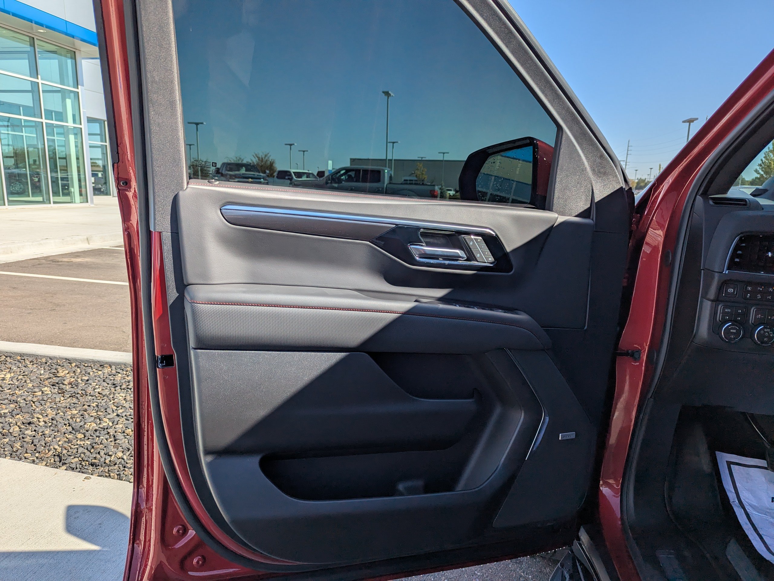 Certified 2026 Chevrolet Tahoe RST AWD/4WD image 10