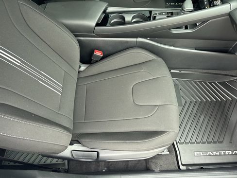 New 2026 Hyundai Elantra SEL Sport image 17