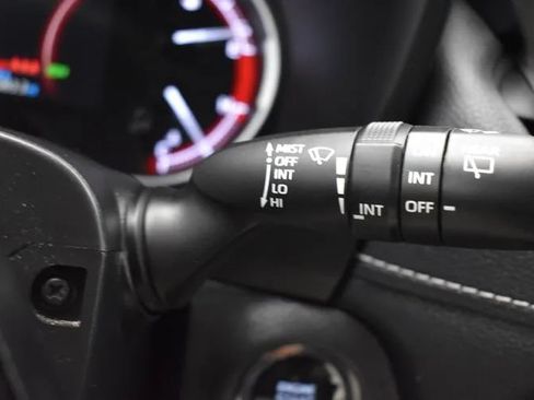 Used 2024 Toyota RAV4 XLE FWD image 26