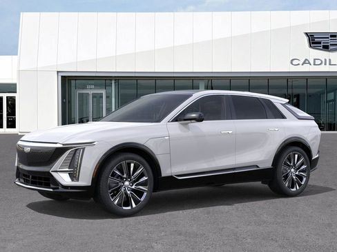 New 2025 Cadillac Lyriq Luxury w/ Nappa Leather Package image 2