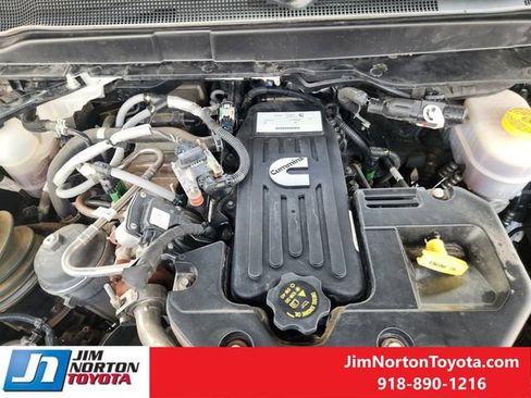 Used 2025 RAM 2500 Big Horn AWD/4WD image 31