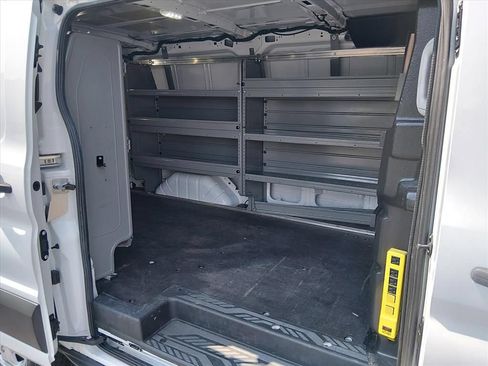 Used 2018 Ford Transit 250 130 Low Roof RWD image 13