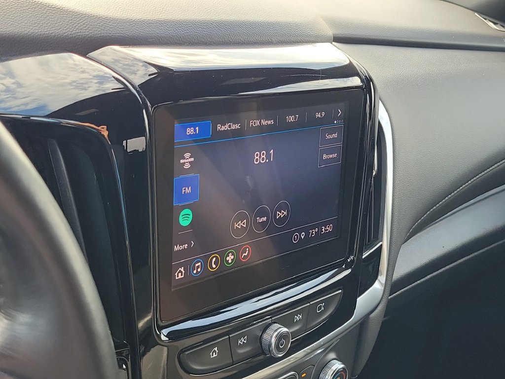 Used 2022 Chevrolet Traverse LT FWD image 22