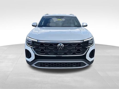 New 2026 Volkswagen Atlas Cross Sport SE FWD image 3
