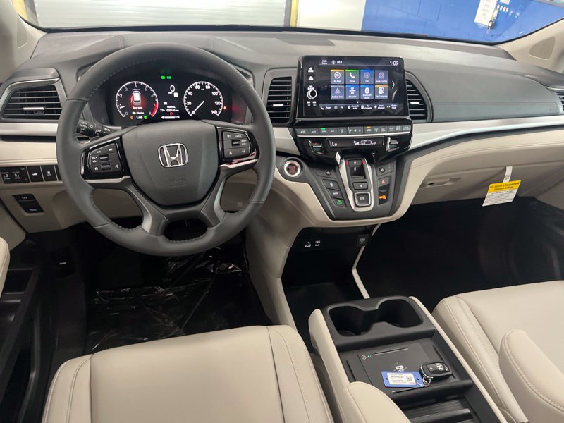 New 2027 Honda Odyssey EX-L image 30