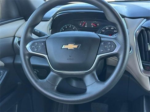 Certified 2023 Chevrolet Traverse LS image 14