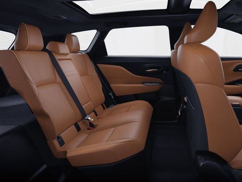 New 2025 Toyota Crown Signia image 21