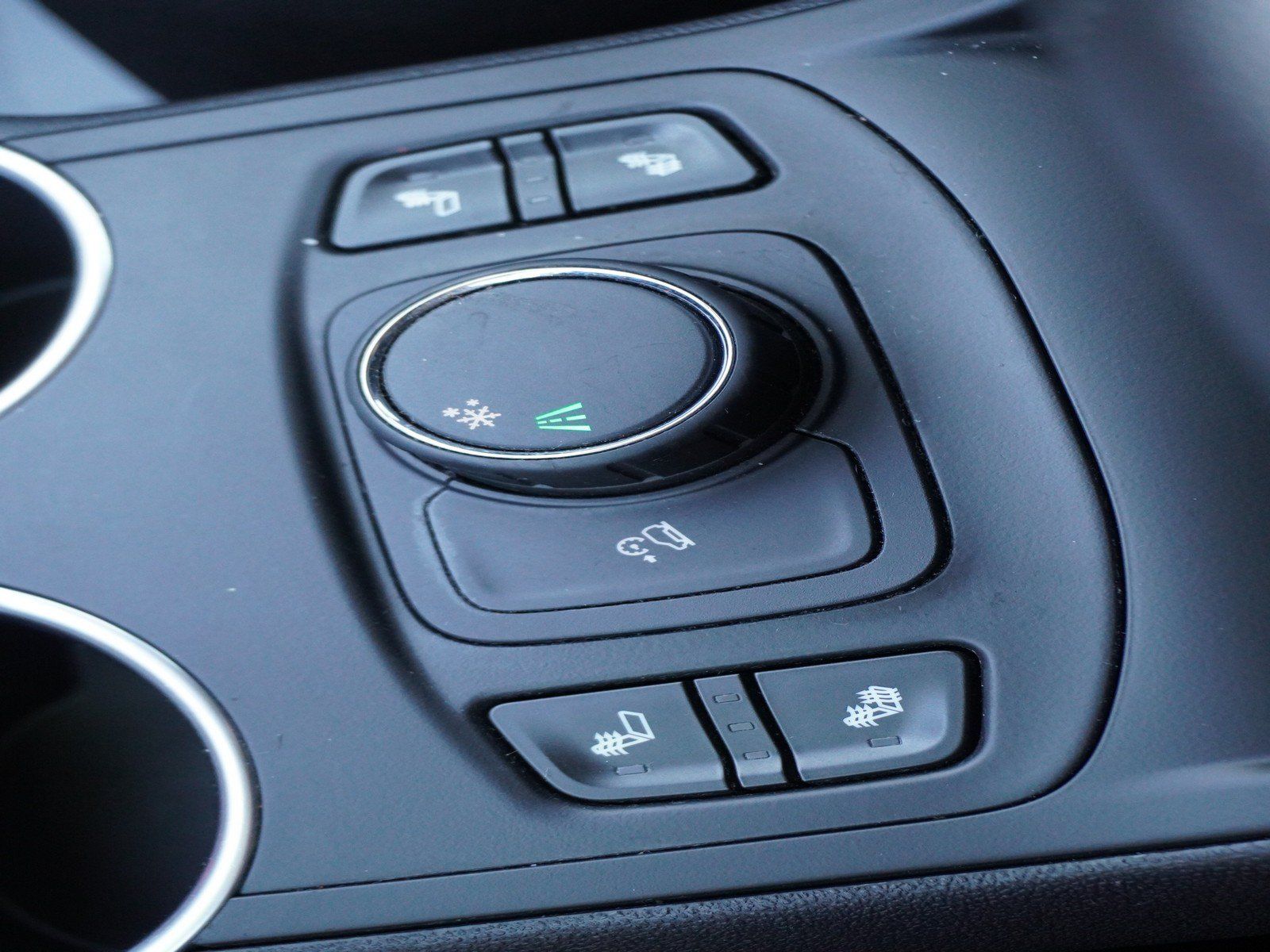 Used 2019 GMC Terrain SLE w/ Driver Convenience Package FWD image 26