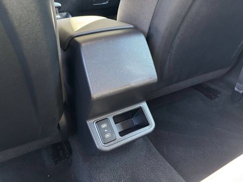 Used 2025 Kia K4 FWD image 22