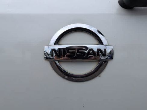 Used 2015 Nissan Armada Platinum w/ 2nd Row Captain Seat Package RWD image 11