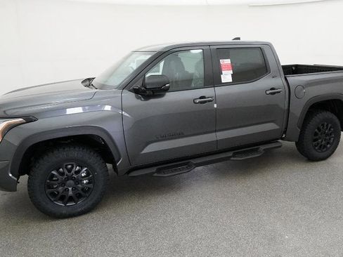 New 2026 Toyota Tundra SR5 AWD/4WD image 7