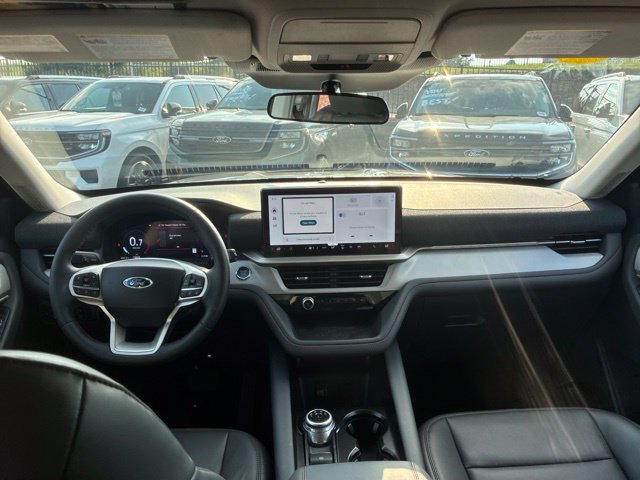 New 2026 Ford Explorer Active w/ Active Comfort Package AWD/4WD image 26