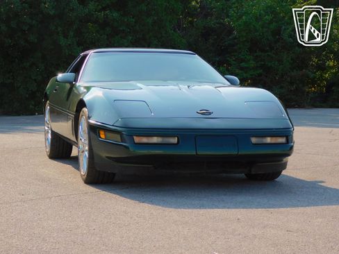 Used 1995 Chevrolet Corvette Coupe image 35