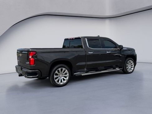 Used 2021 Chevrolet Silverado 1500 High Country w/ Technology Package AWD/4WD image 5