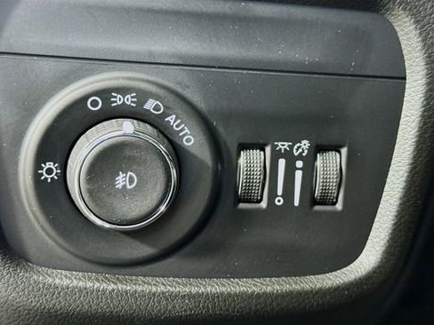 Used 2024 Jeep Grand Cherokee Summit w/ Adv Protech Group IV AWD/4WD image 14