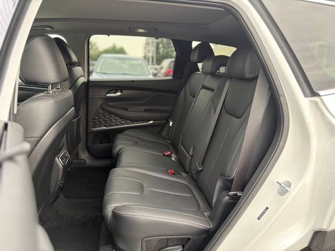 Used 2023 Hyundai Santa Fe Limited AWD/4WD image 12