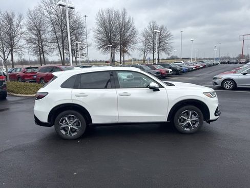 Used 2025 Honda HR-V EX-L image 6