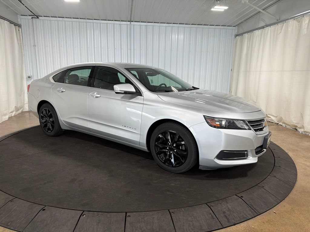 Used 2016 Chevrolet Impala LT FWD image 11