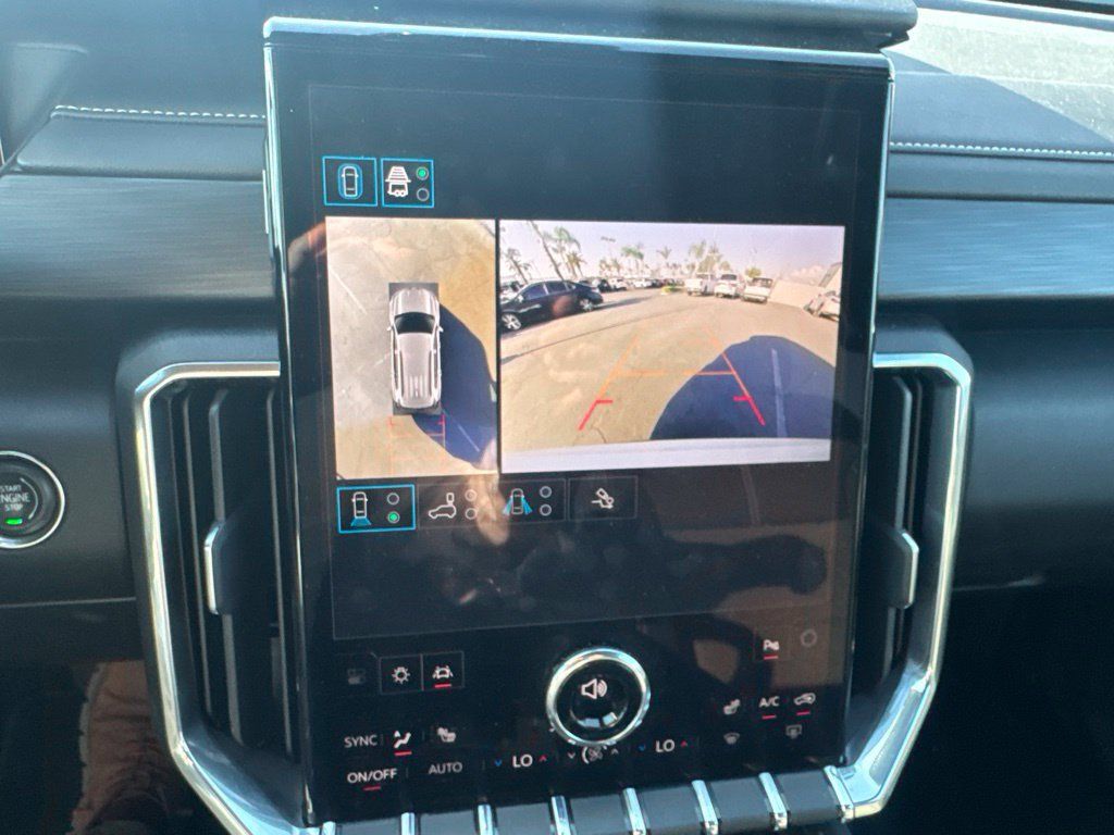Used 2026 GMC Acadia Elevation FWD image 24