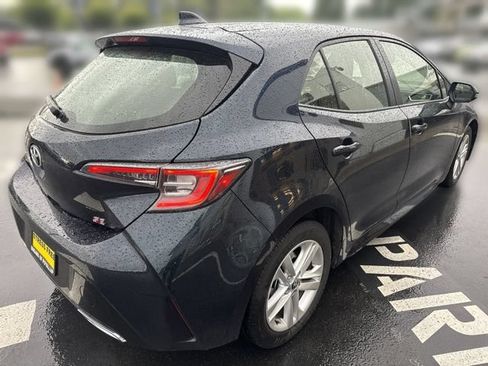Used 2021 Toyota Corolla SE w/ Carpet Mat Package (TMS) FWD image 8