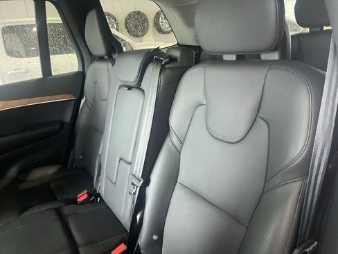 Used 2024 Volvo XC90 B6 Plus AWD/4WD image 22