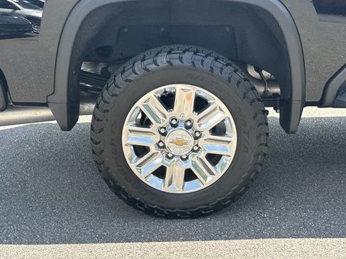 Used 2024 Chevrolet Silverado 2500 High Country w/ High Country Premium Package AWD/4WD image 20