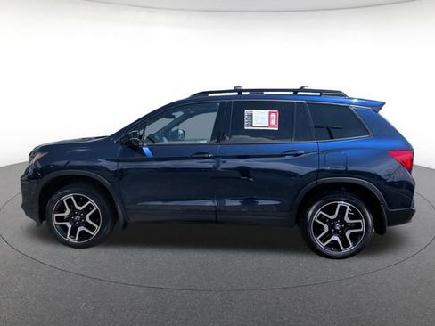 Used 2023 Honda Passport Elite image 3