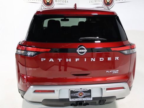 Used 2022 Nissan Pathfinder Platinum w/ Cargo Package image 28