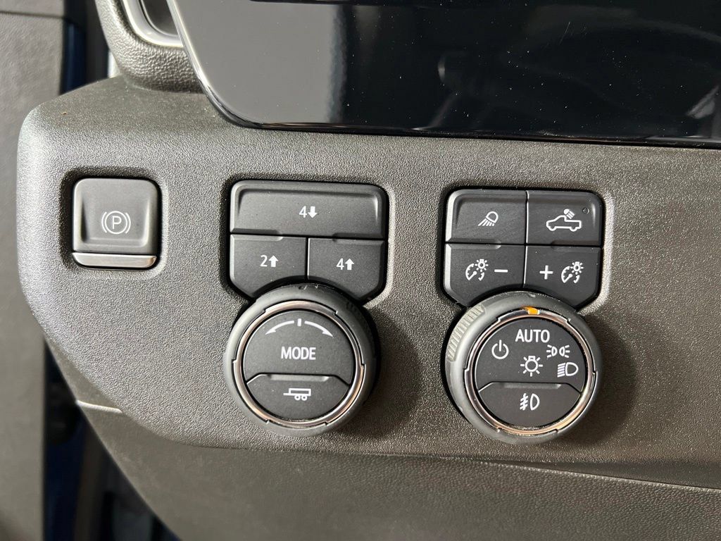 Certified 2024 Chevrolet Silverado 2500 LT w/ All Star Edition AWD/4WD image 27