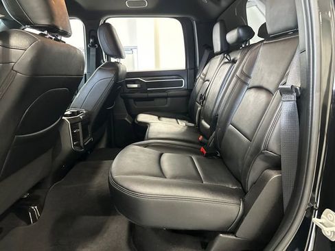Used 2024 RAM 2500 Big Horn w/ Night Edition image 31