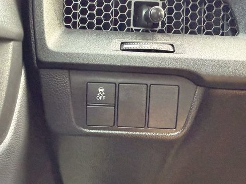 Used 2025 Honda CR-V EX image 27